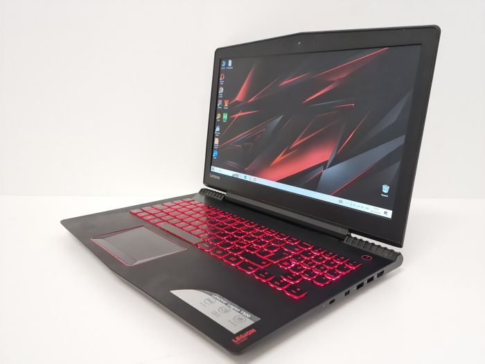 Lenovo Legion Y520 i5-7300HQ 16Gb 240SSD GTX1060-3Gb Б/В