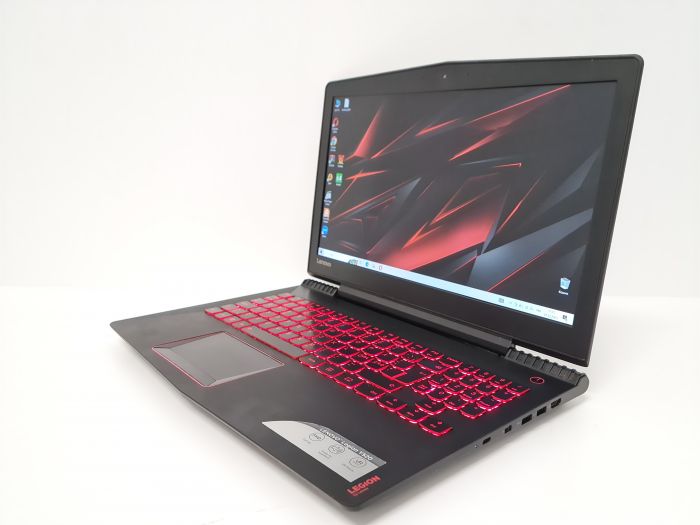 Lenovo Legion Y520 i5-7300HQ 16Gb 240SSD GTX1060-3Gb Б/В