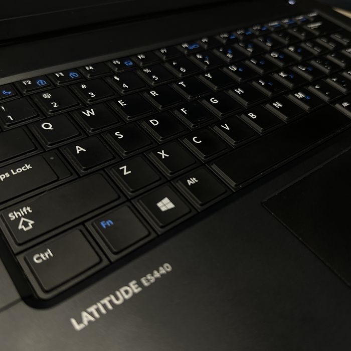 Ноутбук Dell 5440 i5-4300U 8Gb 240SSD Intel+Nvidia 720M Б/В