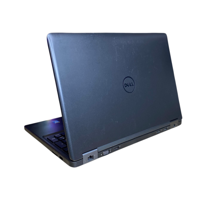 Ноутбук Dell 5550 i5-5200U 16GB 256SSD Intel HD Б/В