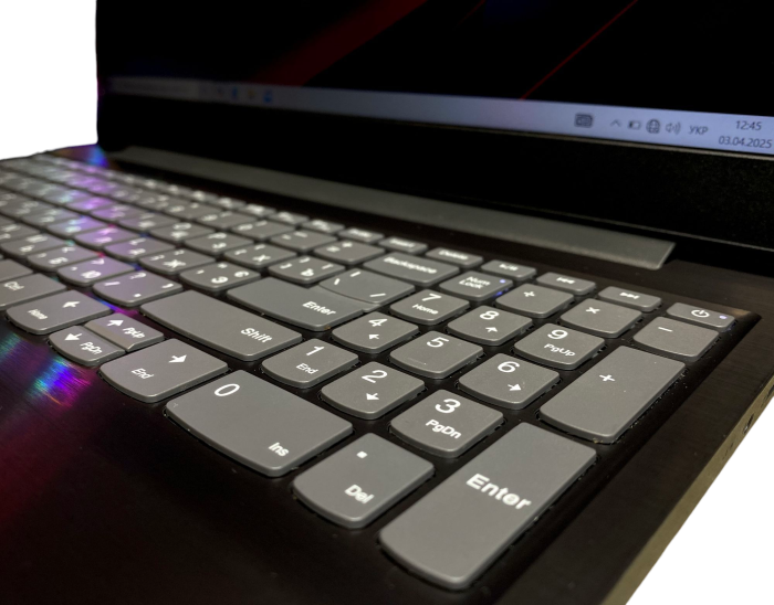 Ноутбук Lenovo ( Pentium 5405U ) 8Gb 500 Gb HDD MX110 Б/В