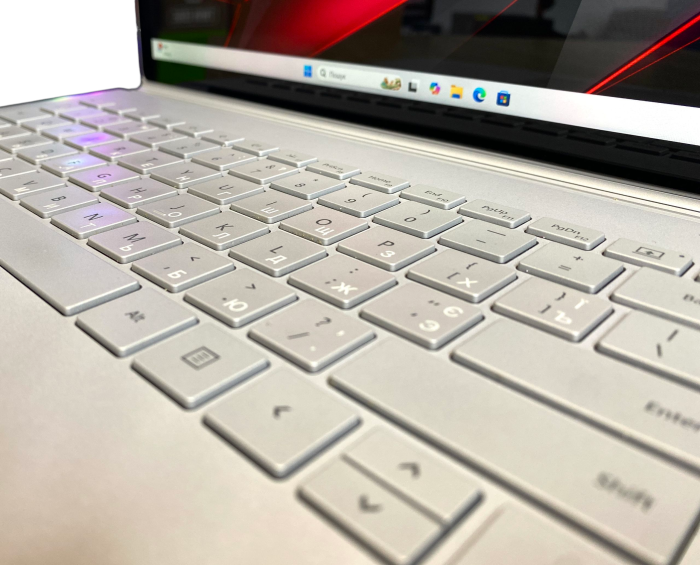 Ноутбук трансформер Surface 15 i7-8650U/16Gb/256SSD/GTX1060-6Gb Б/В