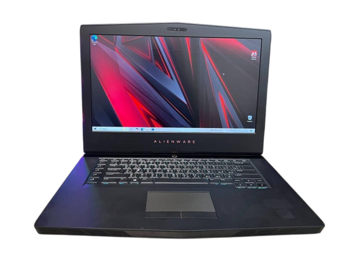 Ноутбук DELL ALIENWARE i7-6820HK/16Gb/256SSD/GTX1070-8Gb Б/В