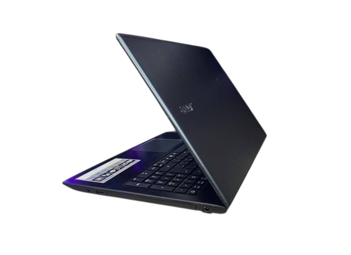 Ноутбук Acer Aspire E5-553 A10-9600P/8Gb/120SSD/Radeon R5 Б/В