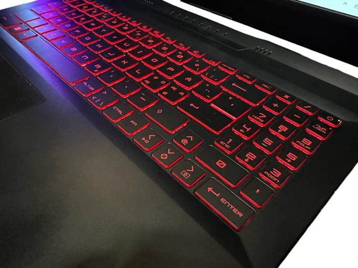 Ноутбук MSI Katana i7-12700H/16Gb/1Tb SSD/RTX3070-8Gb Б/В