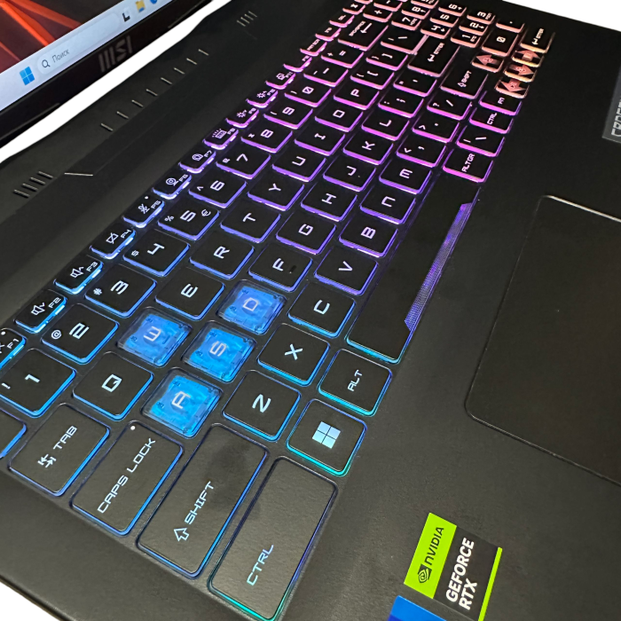 Ноутбук MSI CROSSHAIR 16 i7-13620H/16Gb/512SSD/RTX4070-8Gb Б/В