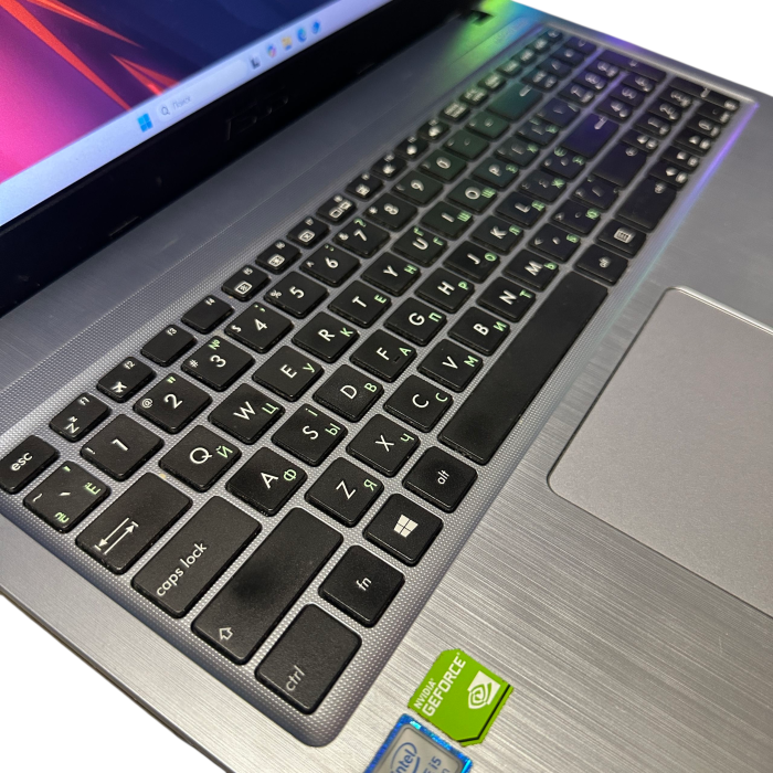Ноутбук Asus F540U i5-8250U/8Gb/500SSD/Nvidia MX110-2Gb Б/В