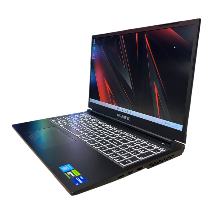 Ноутбук Gigabyte i5-12500H/16GB/512SSD/RTX4060 - 8GB Б/В
