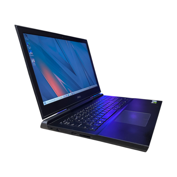 Ноутбук Dell Inspiron i5-7300HQ/8Gb/256Gb SSD/GTX1050-4Gb Б/В