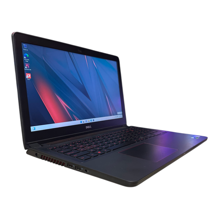 Ноутбук DELL Inspiron i5-7300HQ/8Gb/256SSD/GTX1050-4Gb (уцінка)