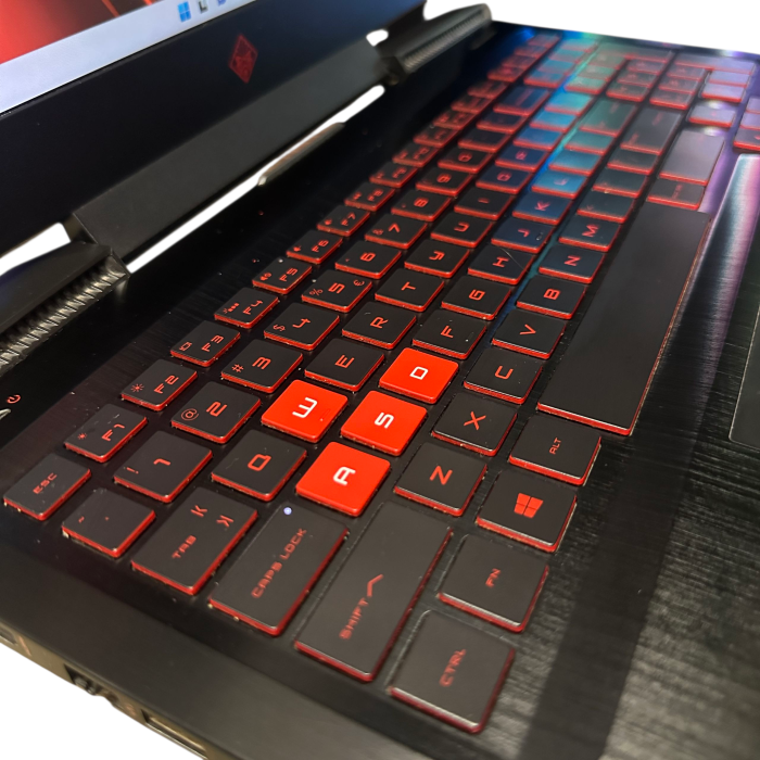 Ноутбук HP OMEN 15 i5-7300HQ/8Gb/256SSD/GTX1050-4Gb Б/В