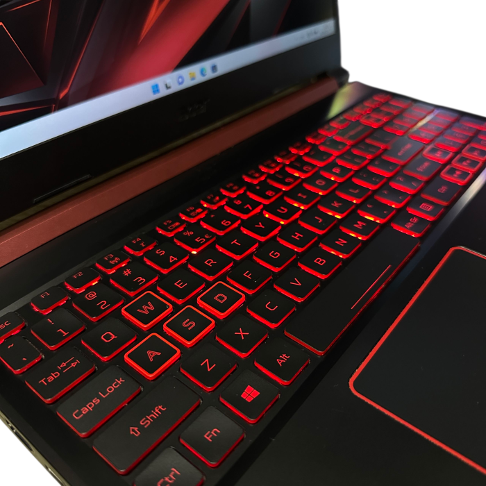 Ноутбук Acer Nitro 5 120Hz i7-9750H/16GB/512SSD/GTX1660Ti-6GB Б/В