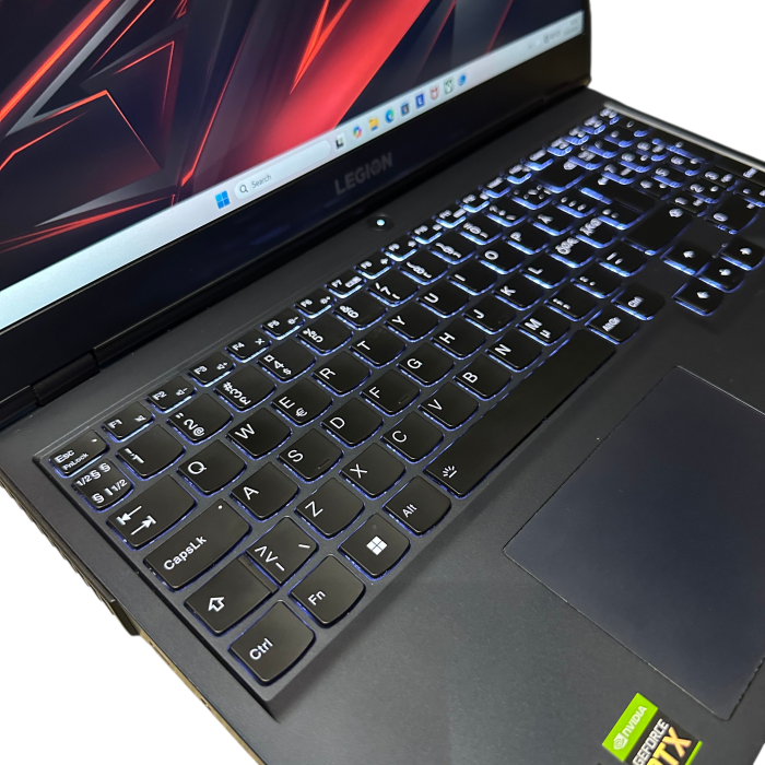 Ноутбук Lenovo Legion 5 120Hz Ryzen 5 5600H/8GB/512SSD/RTX3060-6GB Б/В