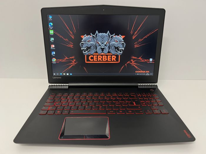 Lenovo Y520-15IKBN i5-7300HQ 8Gb 240Gb SSD 1Tb HDD GTX1050-2Gb