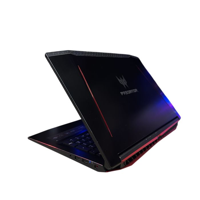 Ноутбук Acer PREDATOR i7-7700HQ/16Gb/120SSD+240SSD/Nvidia GTX1060-6Gb Б/В