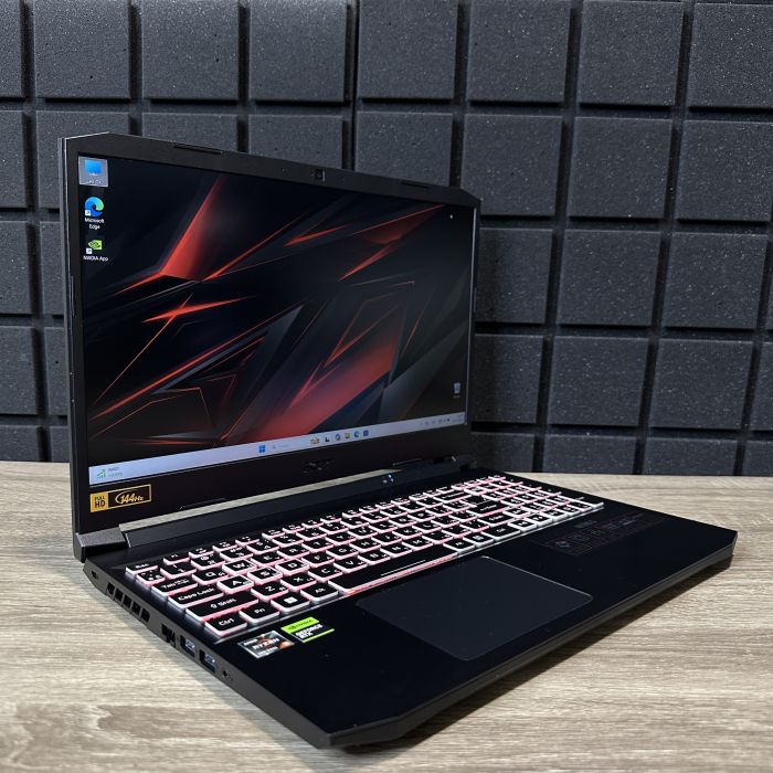 Ноутбук Acer Nitro AN515-45 144Hz Ryzen 5 5600H/16GB/512SSD/RTX 3070 8GB Б/В