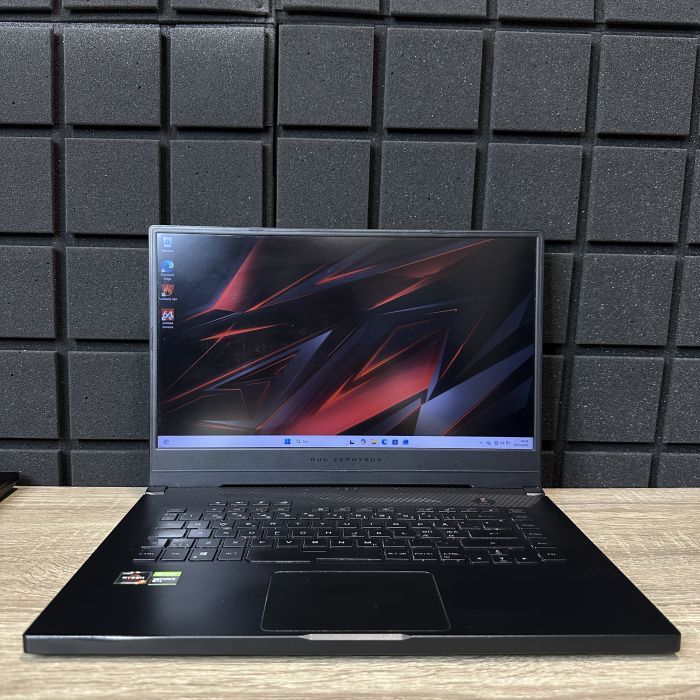 Ноутбук ASUS ROG Zephyrus 120Hz Ryzen 7 3750H/16Gb/512SSD/GTX1660Ti-6Gb Б/В