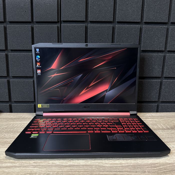 Ноутбук Acer Nitro 5 i5-9300H/8Gb/256SSD/GTX1650-4GB Б/В