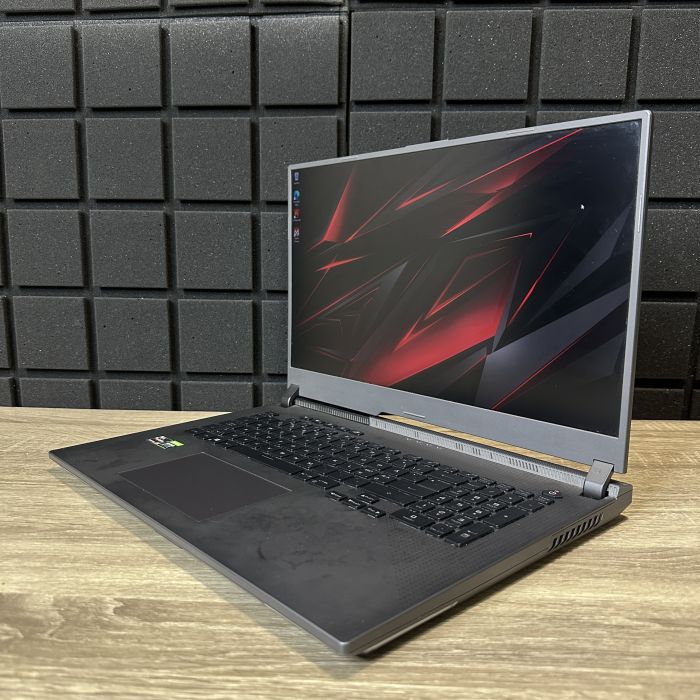 Ноутбук ASUS ROG STRIX 17.3" 300Hz Ryzen 7 5800H/16Gb/1Tb SSD/RTX3070-8Gb Б/В
