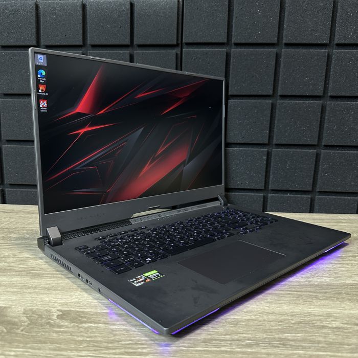 Ноутбук ASUS ROG STRIX 17.3" 300Hz Ryzen 7 5800H/16Gb/1Tb SSD/RTX3070-8Gb Б/В