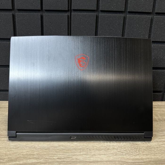 Ноутбук MSI Thin 15 144Hz i5-11400H/8Gb/512SSD/GTX1650-4Gb Б/В