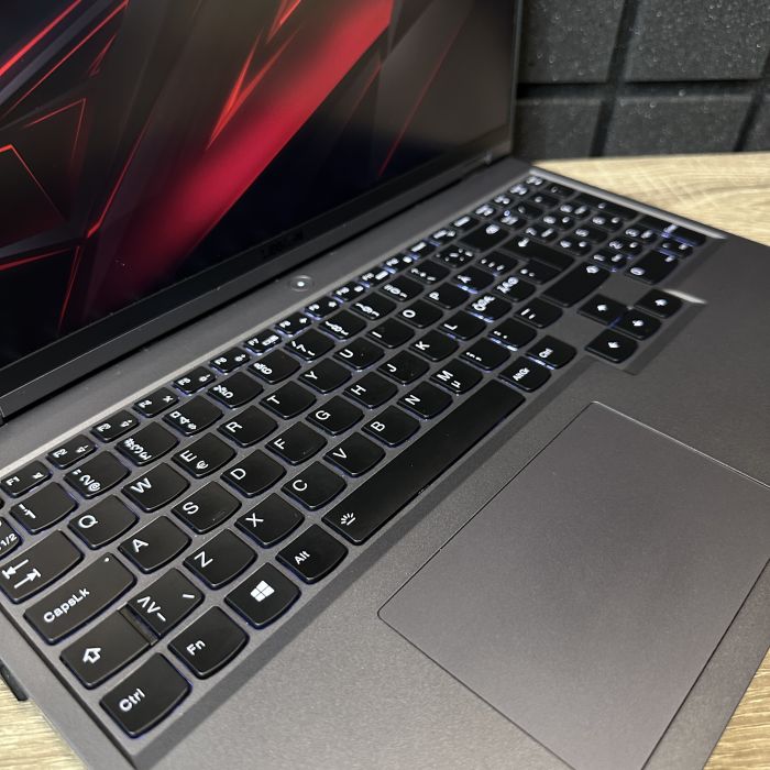 Ноутбук Lenovo LEGION 5 PRO 2К 165Hz Ryzen 7 5800H/16Gb/1Tb SSD/RTX3070-8Gb Б/В