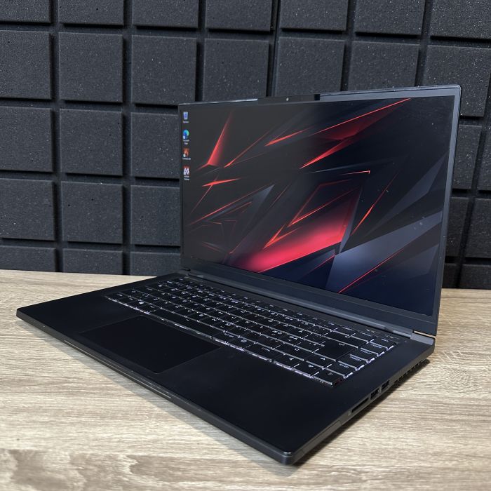 Ноутбук KOMPLETT 144Hz i7-9750H/16Gb/500SSD/GTX1660Ti-6Gb Б/В