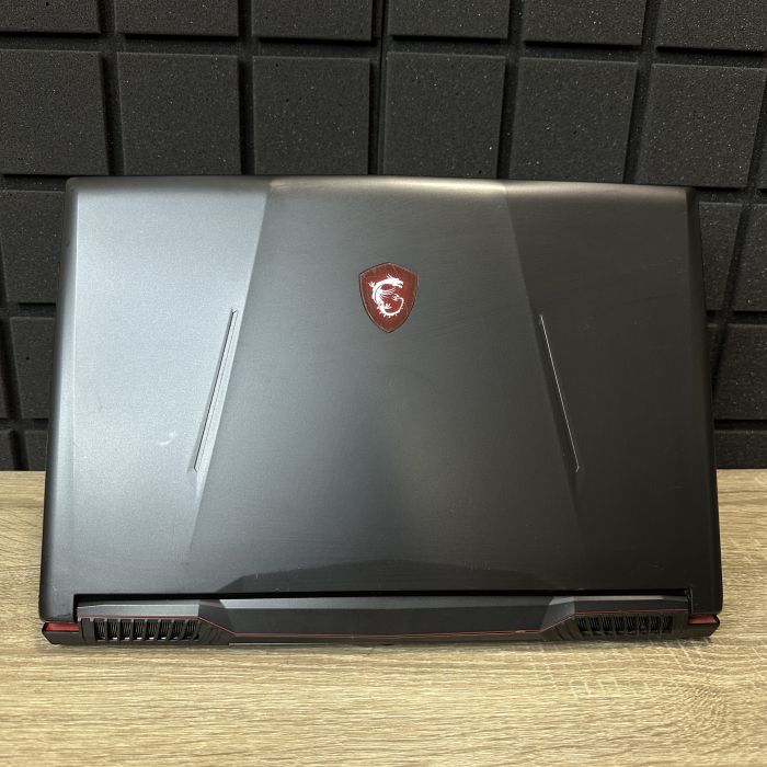 Ноутбук MSI GL95DK i7-9750H/32Gb/512SSD/GTX1660Ti-6GB Б/В