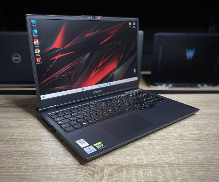 Ноутбук Lenovo legion i7-10750H 16Gb 256SSD RTX2060 Б/В