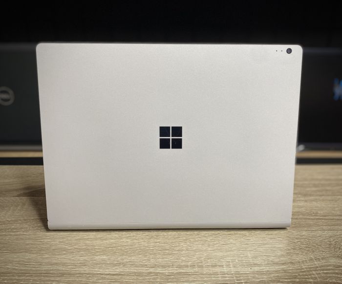 Ноутбук Microsoft Surface i7-8650U 8Gb 256SSD Nvidia GTX1050 Б/В