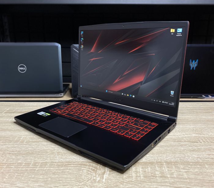 Ноутбук MSI i5-10300H 16Gb 512SSD GTX1660 TI Б/В