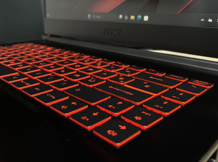Ноутбук MSI i5-10300H 16Gb 512SSD GTX1660 TI Б/В