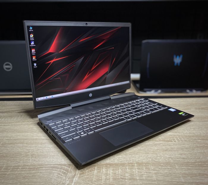 Ноутбук HP PAVILION I7-9750H 32GB 1TB SSD GTX1660 TI Б/В
