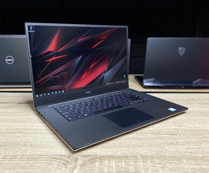 Ноутбук Dell Precision 5530 i7-8850H 16GB 256SSD Nvidia P2000-4Gb Б/В