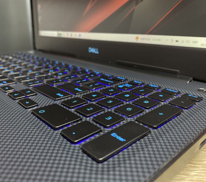 Ноутбук DELL G3 i5-8300H 16GB 256SSD Nvidia GTX1050 Ti