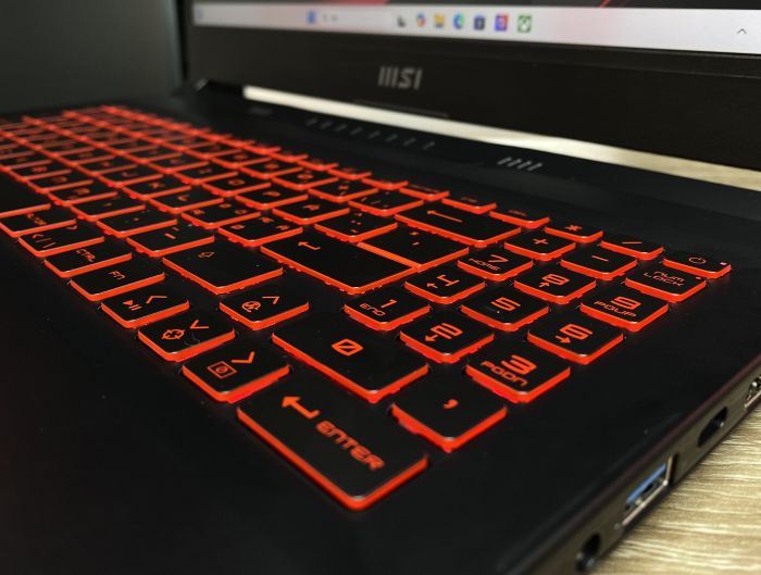 Ноутбук Msi I7-12700H 16Gb 1Tb SSD RTX3070 Б/В