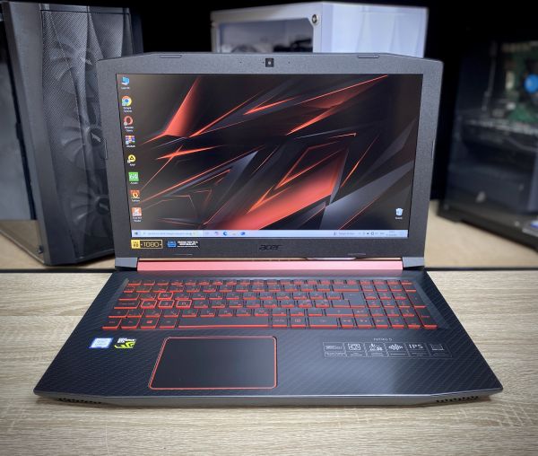 Ноутбук Acer Nitro 5 i5-8300H 16Gb 128SSD GTX1060 Б/В