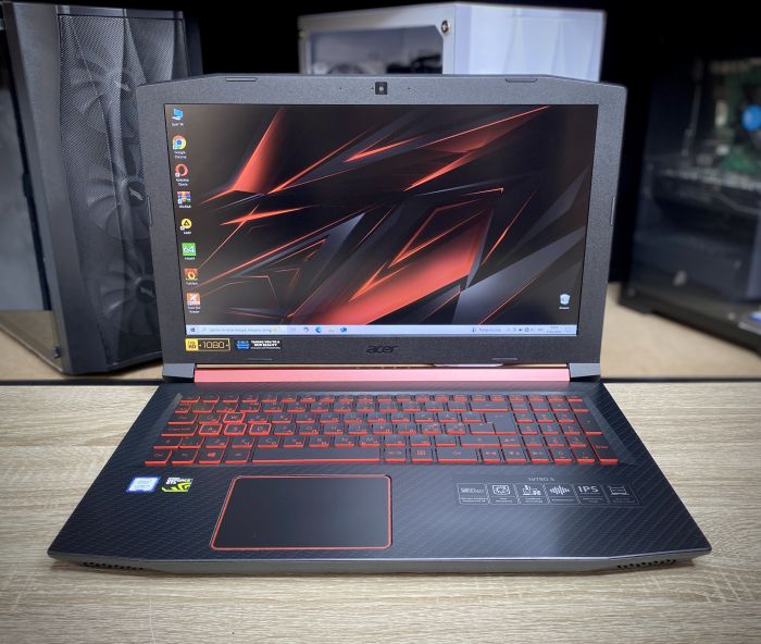 Ноутбук Acer Nitro 5 i5-8300H 16Gb 128SSD GTX1060 Б/В