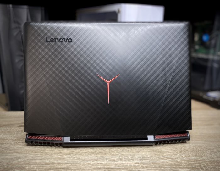 Ноутбук Lenovo Legion i7-7700HQ 240SSD 500HDD GTX1060 Б/В