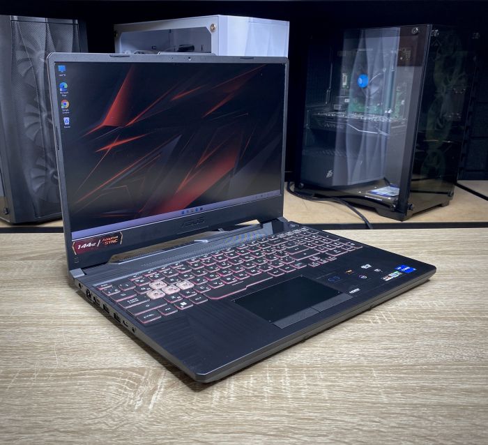 Asus Tuf Gaming F15 I5-11400H 16 GB SSD 512 GB RTX 3050 Б/В