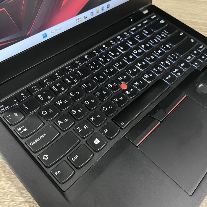 Ноутбук Lenovo ThinkPadT480s i5-8350U/8Gb/256SS/Intel HD Б/В