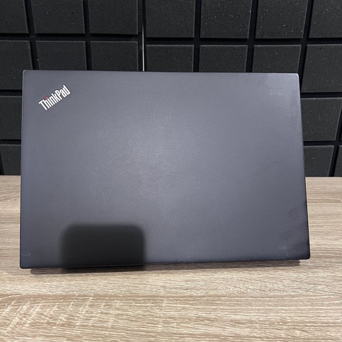 Ноутбук Lenovo ThinkPadT480s i5-8350U/8Gb/256SS/Intel HD Б/В