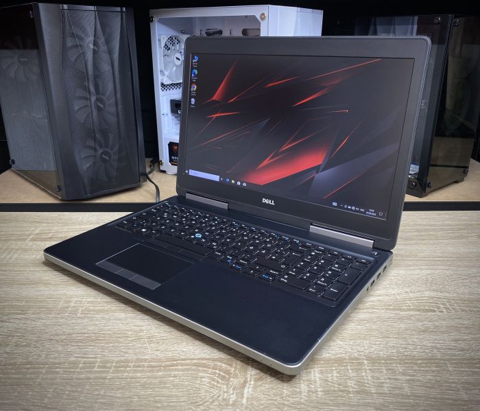 Ноутбук Dell Precision 7510 i7-6820HQ 32Gb 1Tb HDD 512SSD M1000M Б/В