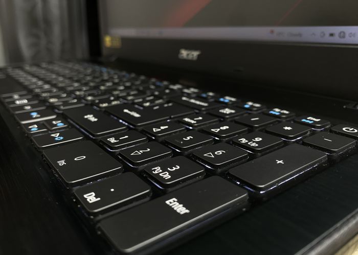 Ноутбук Acer Aspire E15 i7-6500U 8Gb 256SSD 940MX Б/В
