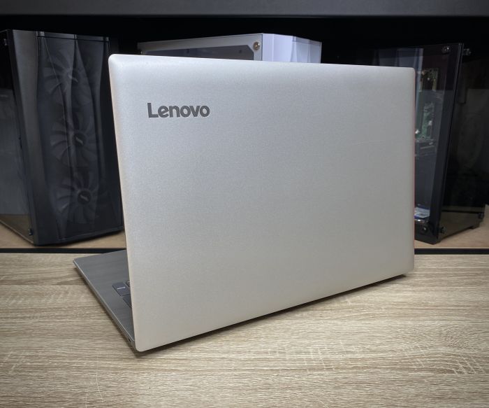Ноутбук Lenovo i5-7200U 12Gb 512SSD 940MX Б/В