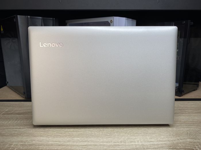 Ноутбук Lenovo i5-7200U 12Gb 512SSD 940MX Б/В