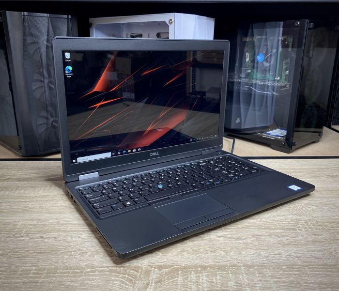 Сенсорний ноутбук Dell Latitude 5580 i5-6440HQ 8Gb 256SSD 940MX Б/В