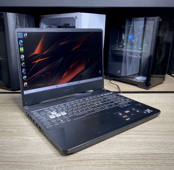 Ноутбук ASUS Tuf Ryzen 5 3550H 8Gb 512SSD GTX1050 Б/В