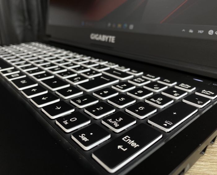 Ноутбук Gigabyte G5 i5-12500H 16Gb 512SSD RTX4060 Б/ВВ