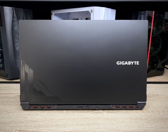 Ноутбук Gigabyte G5 i5-12500H 16Gb 512SSD RTX4060 Б/ВВ